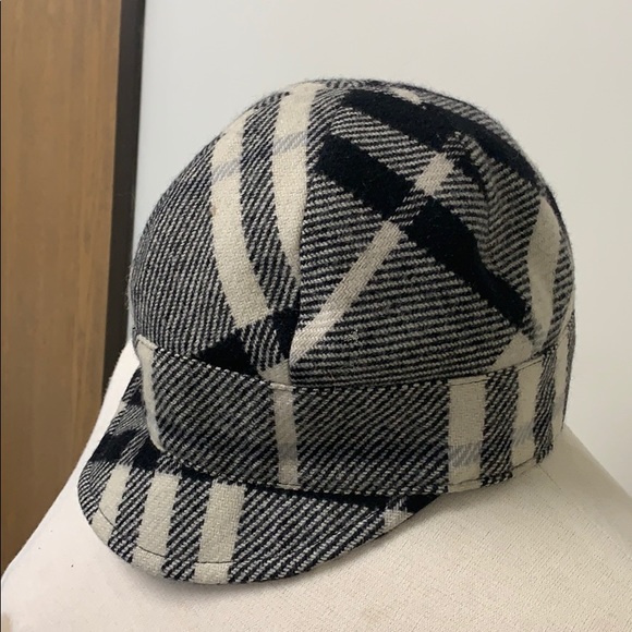 Burberry Hat - Picture 3 of 7